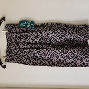 Greenwich Square NWT Black & Gray Skirt